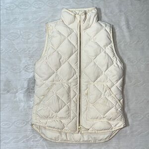 J. Crew quilted puffer vest‎